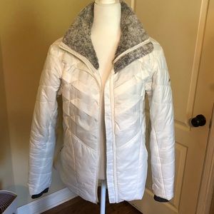Columbia white jacket Sz L